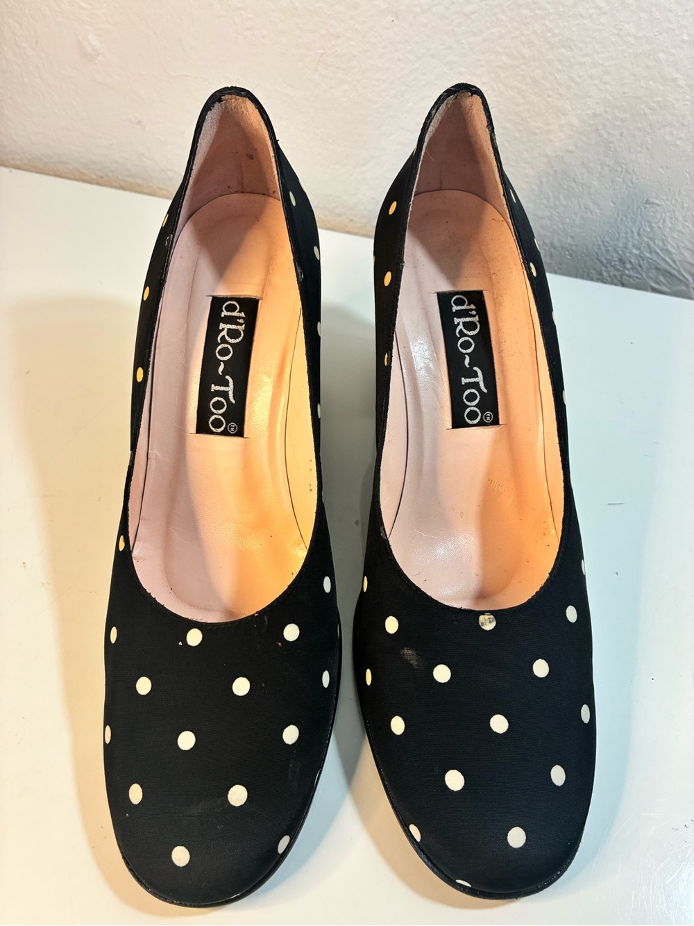 VTG d'Ro-Too 11M Black Silk Polka Dot Women’s Pumps CHUNKY BLOCK HEEL - READ
